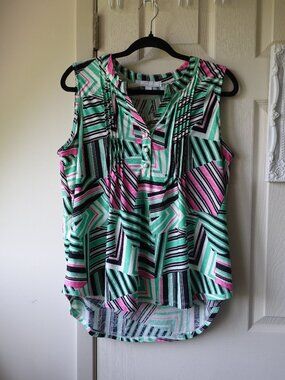 Sleeveless Geometric Print Camisole in Mint & Pink